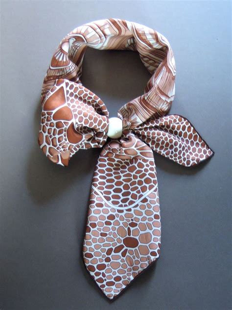 bijou de foulard hermes|hermes accessoire femme.